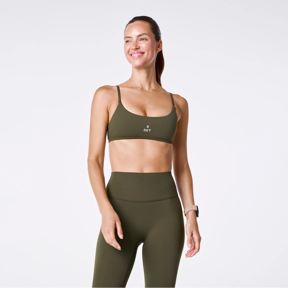 FIGS | SET ACTIVE Breathe Base Bra and breathe high rise leggings